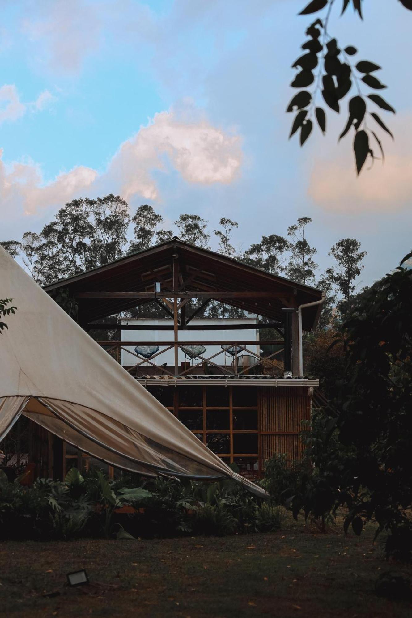 살렌토 Glamping Lumbre 빌라 외부 사진