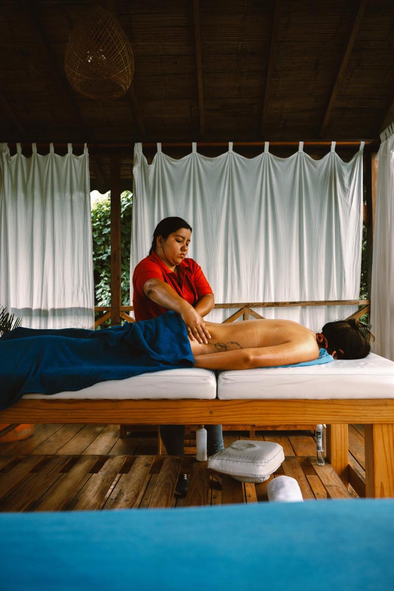 살렌토 Glamping Lumbre 빌라 외부 사진