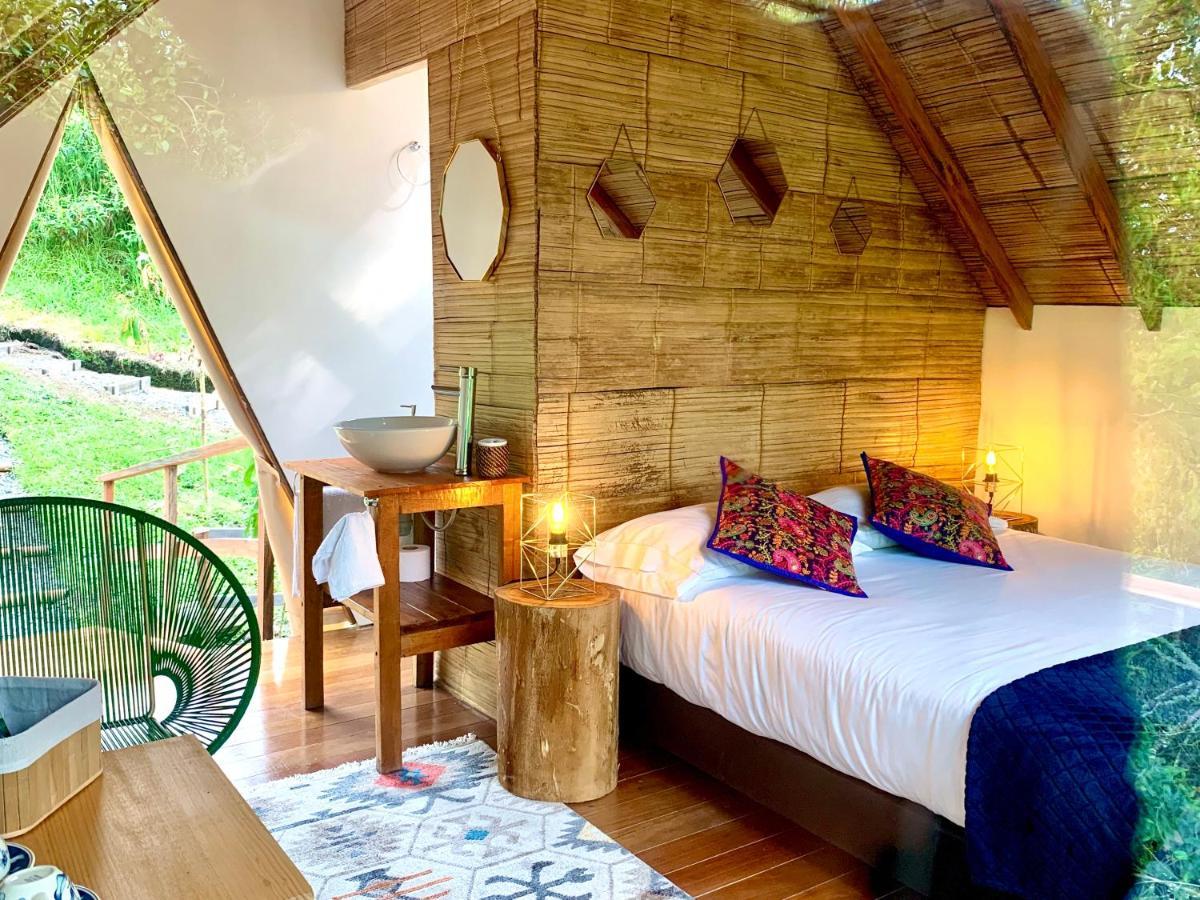 살렌토 Glamping Lumbre 빌라 외부 사진